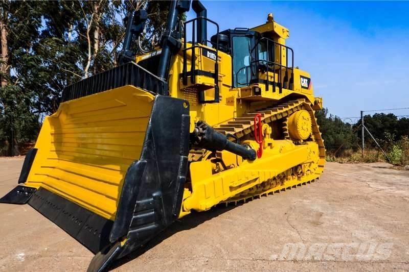 CAT D10T Bouteurs sur chenilles