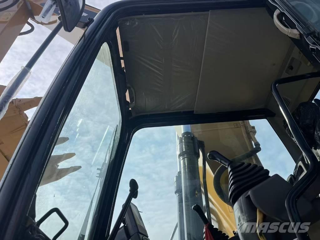 CAT 320 D Pelle sur chenilles