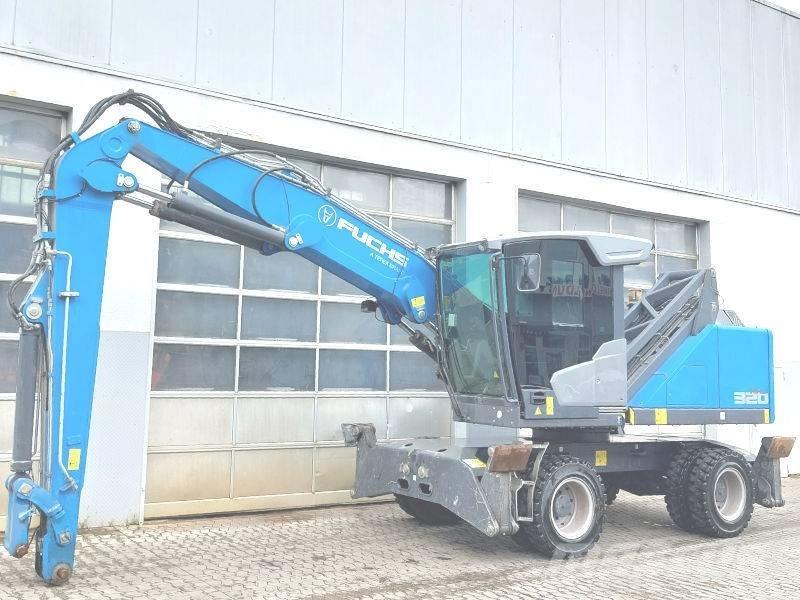 Fuchs MHL 320 F Pelle à déchets