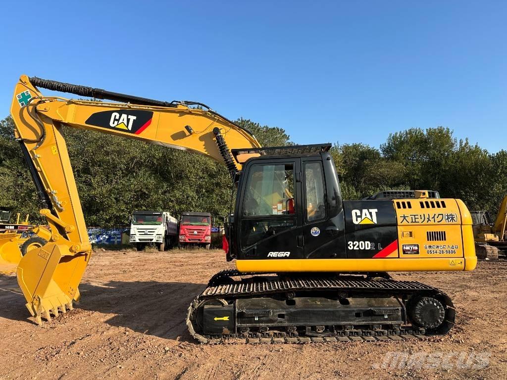 CAT 320D Pelle sur chenilles