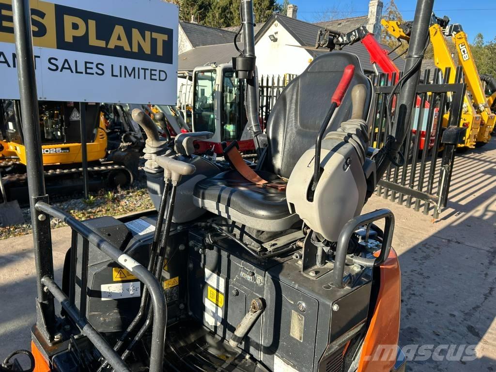 Hitachi ZX 19 U-6 Mini pelle < 7t