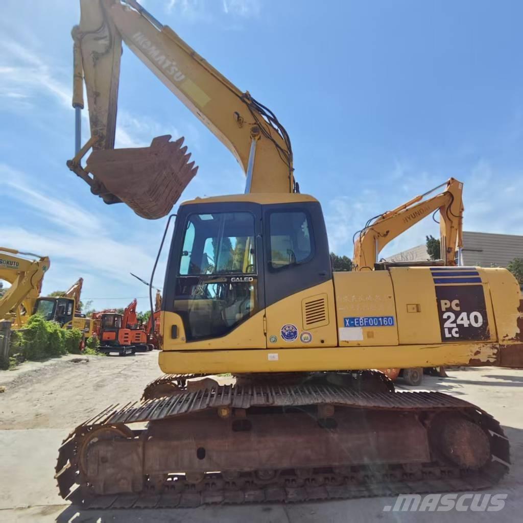 Komatsu PC 240 LC-7 Pelle sur chenilles