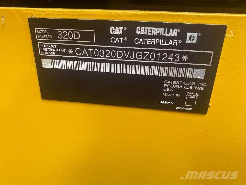 CAT 320 D Pelle sur chenilles
