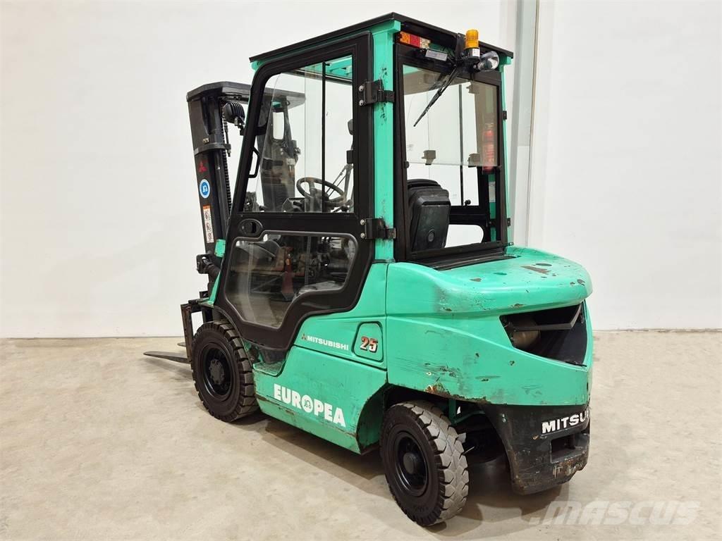 Mitsubishi FD25NT Chariots diesel