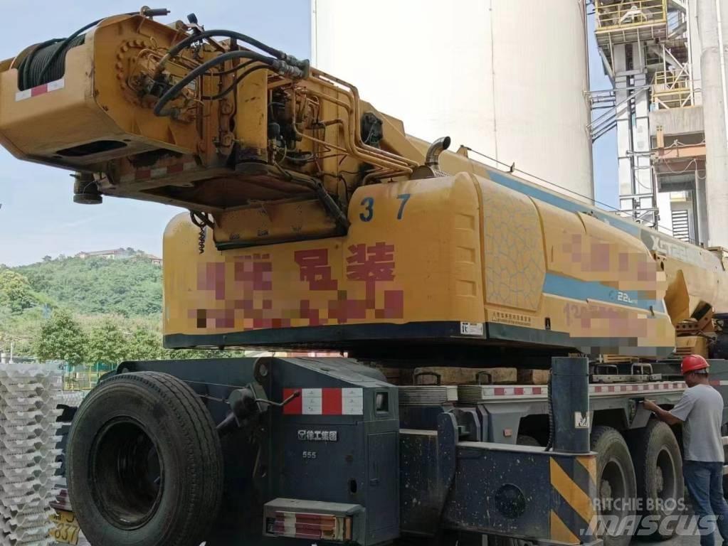 XCMG XCT110 Grues tout terrain