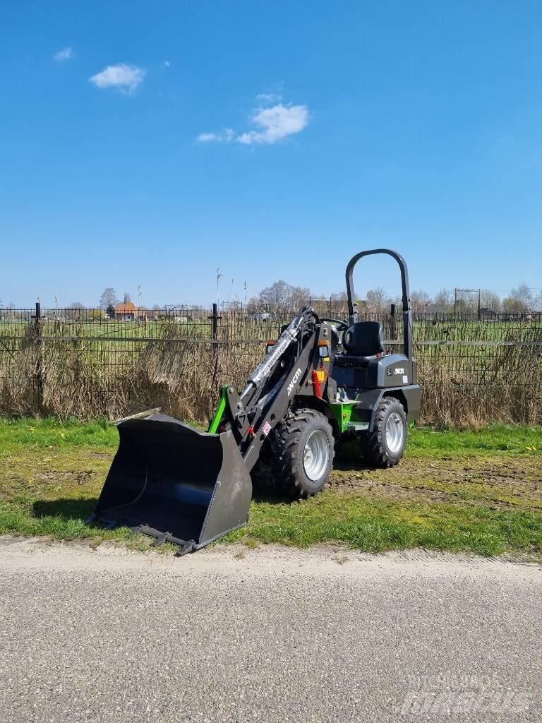 WCM L2 Chargeuse sur pneus