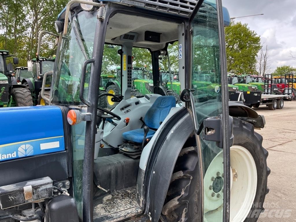 New Holland T 4050 F Tracteur