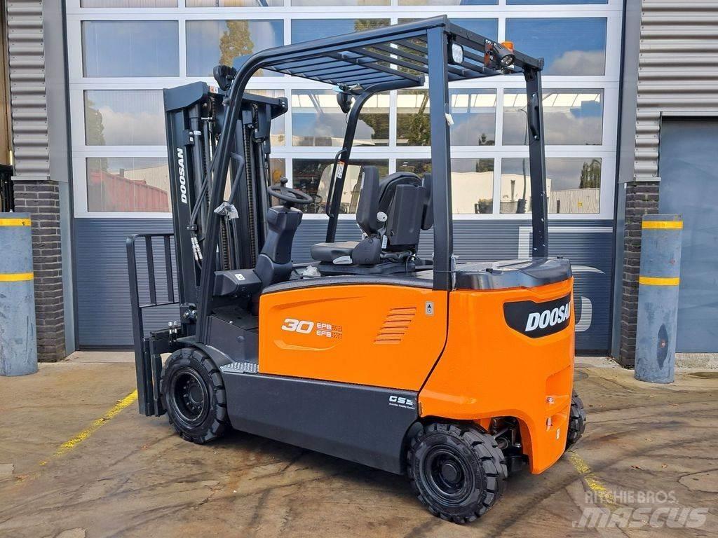 Doosan B30X-7 Plus Chariots élévateurs électriques