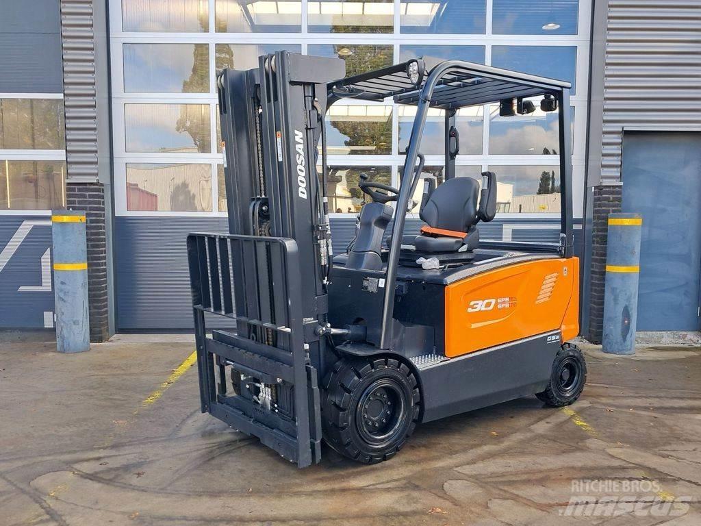 Doosan B30X-7 Plus Chariots élévateurs électriques