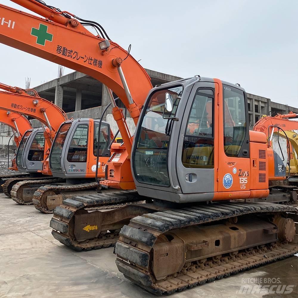 Hitachi 135 Pelle sur chenilles