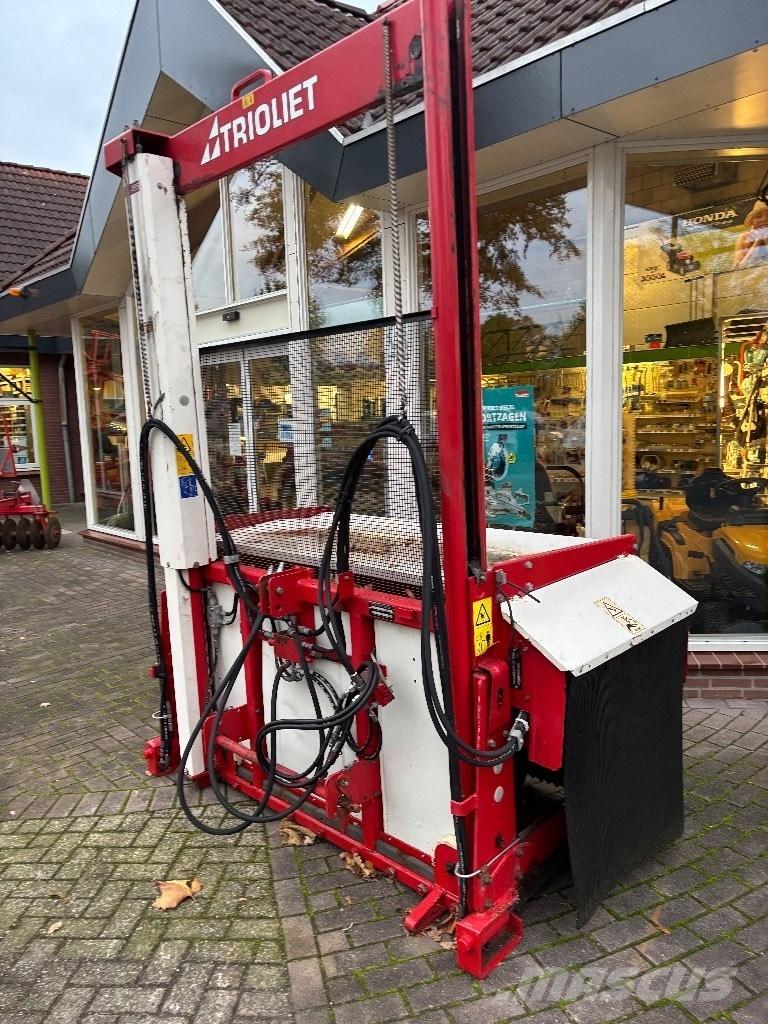 Trioliet TU 195 Dérouleuse, pailleuse