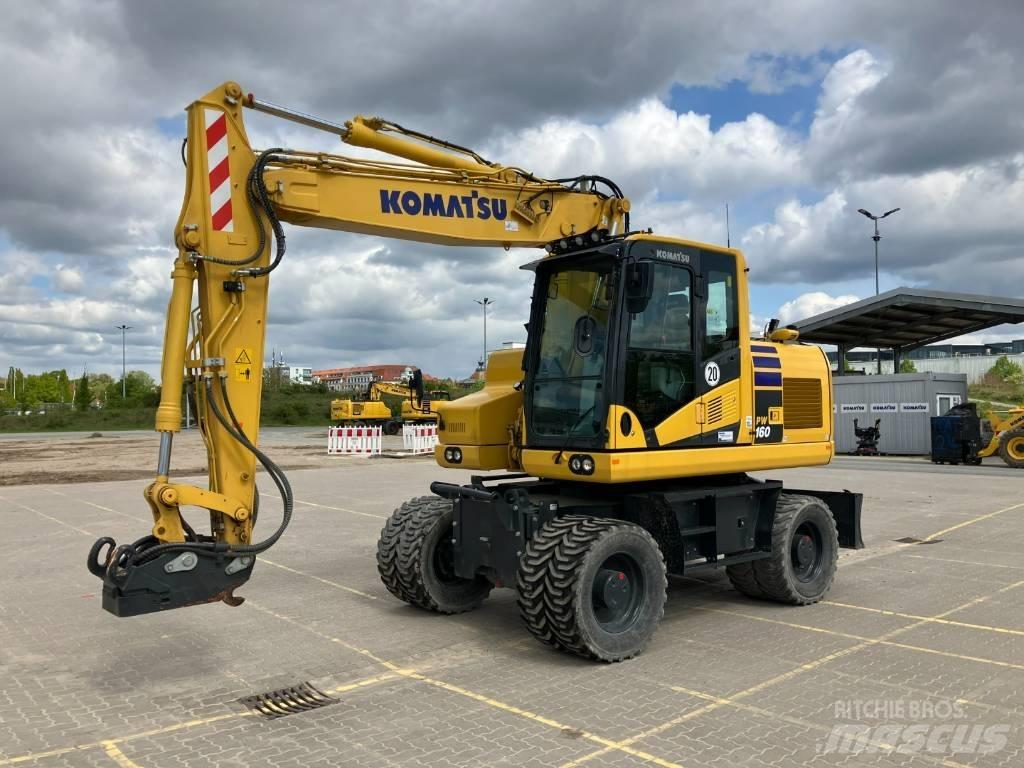 Komatsu PW 160-11 E0 Pelle sur pneus
