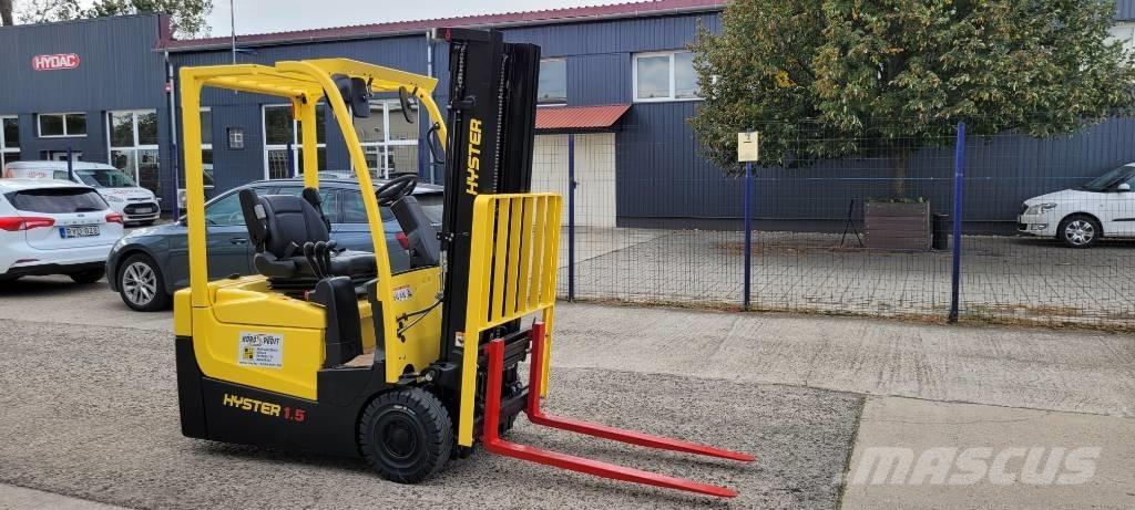 Hyster A 1.5 XNT Chariots élévateurs électriques
