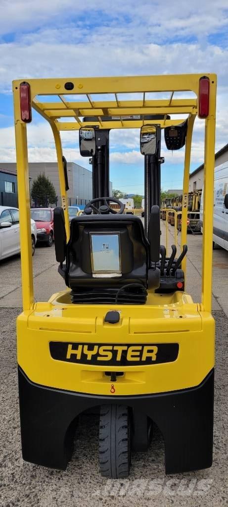 Hyster A 1.5 XNT Chariots élévateurs électriques