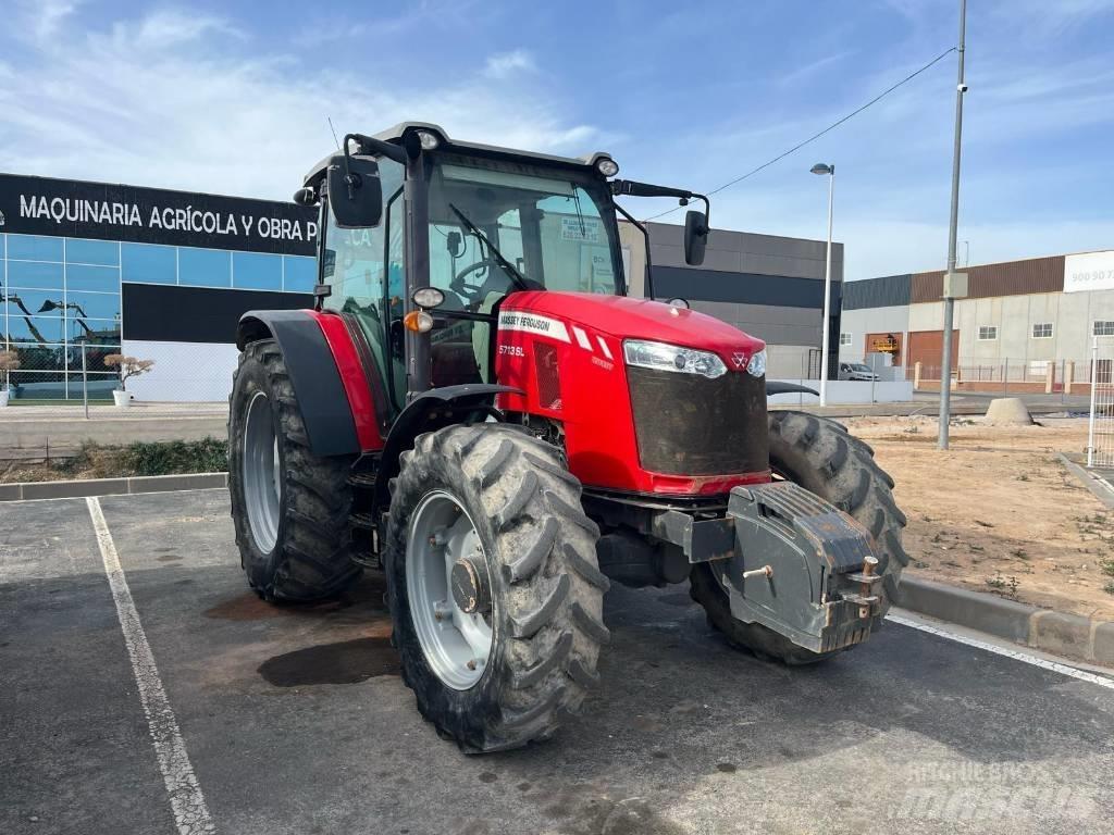 Massey Ferguson 5711 Tracteur