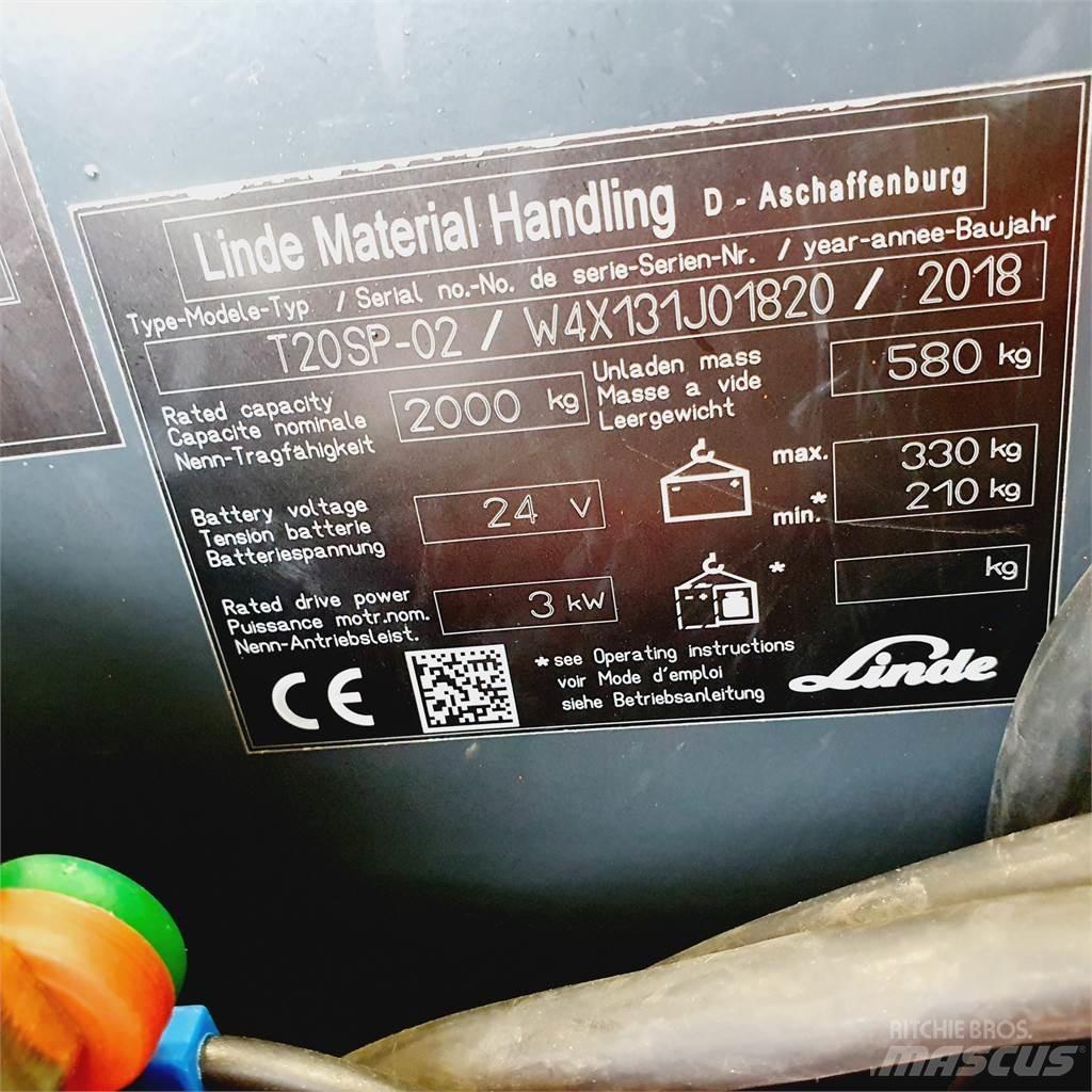 Linde T20SP kurz Transpalette accompagnant