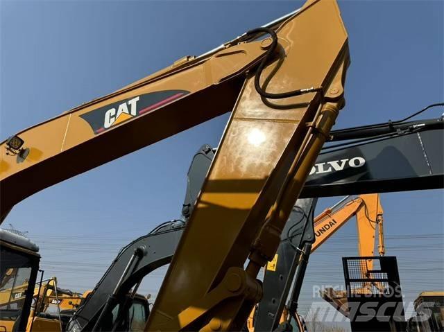 CAT 320 B L Pelle sur chenilles
