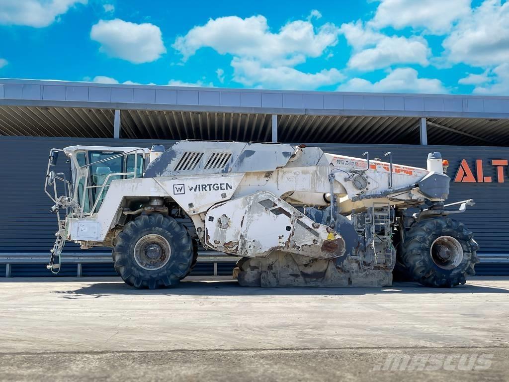 Wirtgen WR 240I Recycleur bitume