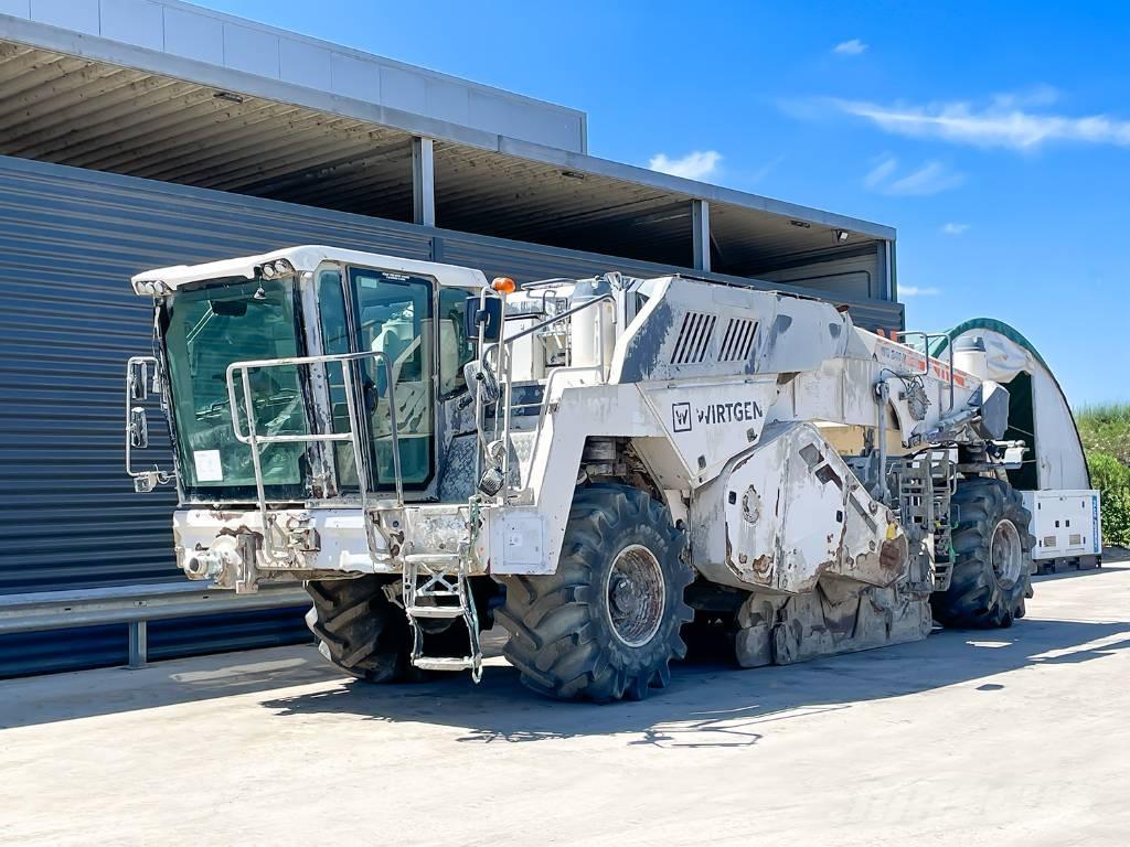 Wirtgen WR 240I Recycleur bitume