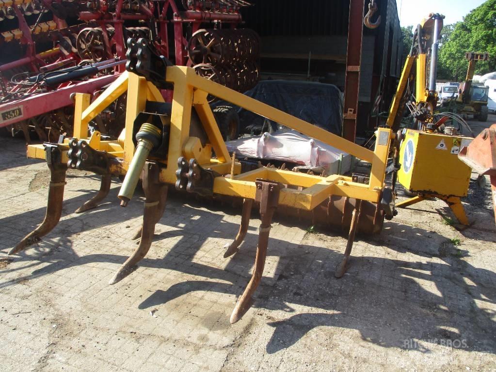 McConnel shakerator Déchaumeur, cultivateur