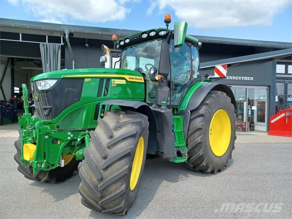 John Deere 6R 250 Tracteur