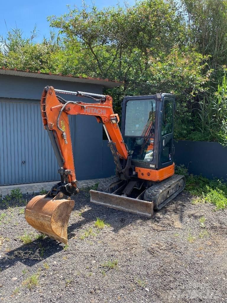 Hitachi ZX 26 Mini pelle < 7t