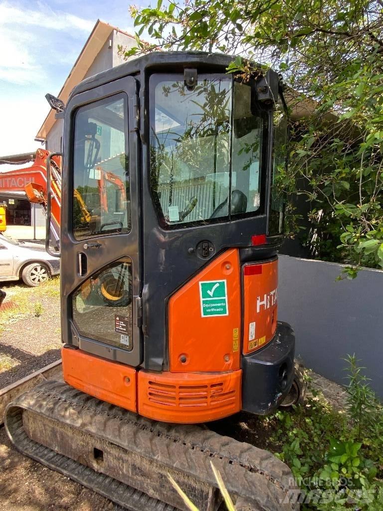 Hitachi ZX 26 Mini pelle < 7t