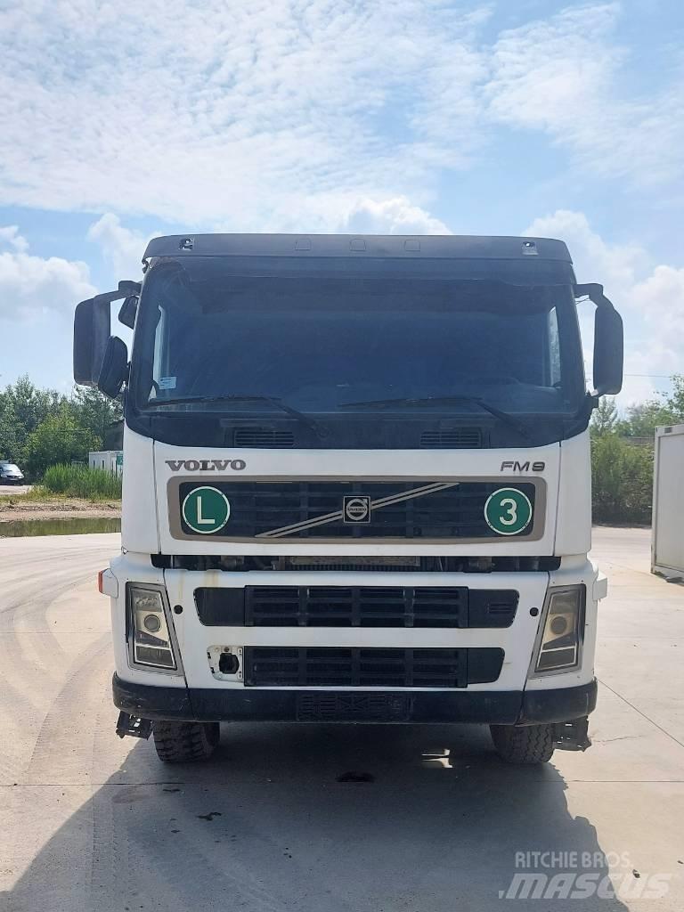 Volvo FM 984 R Camion malaxeur