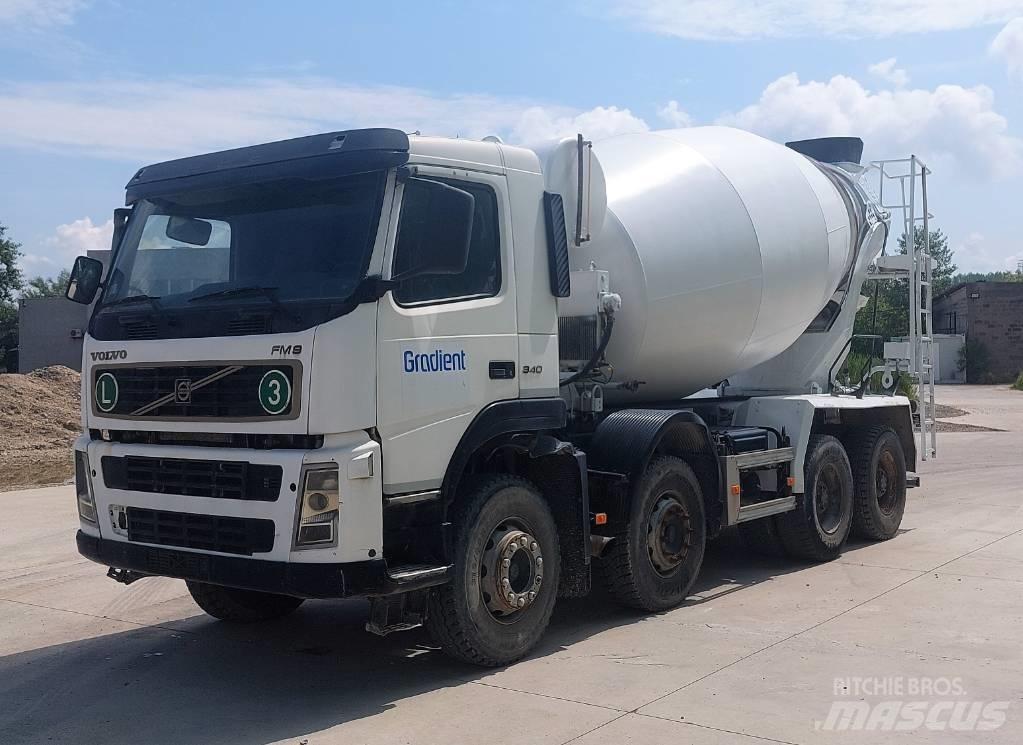 Volvo FM 984 R Camion malaxeur