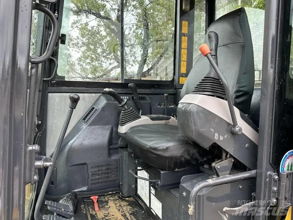 Komatsu PC 56-7 Mini pelle < 7t