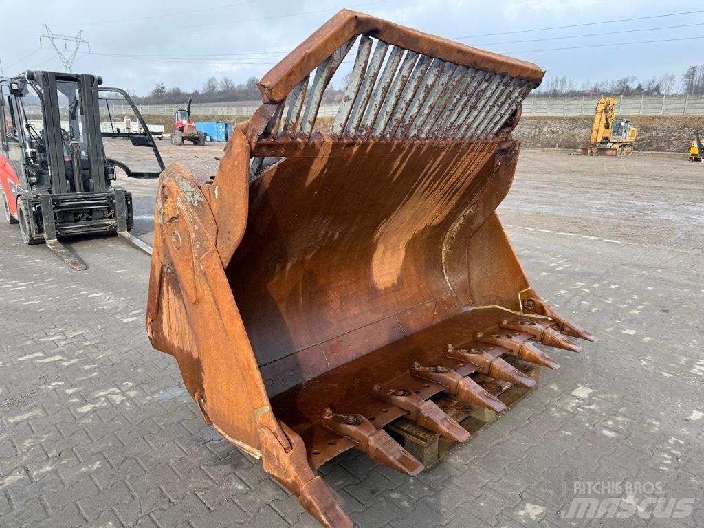 Liebherr LR 634 Godet