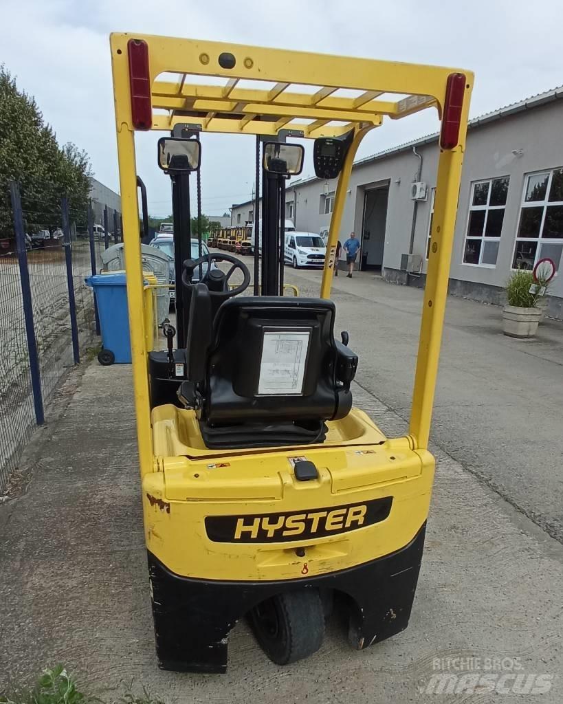 Hyster A 1.3 XNT Chariots élévateurs électriques