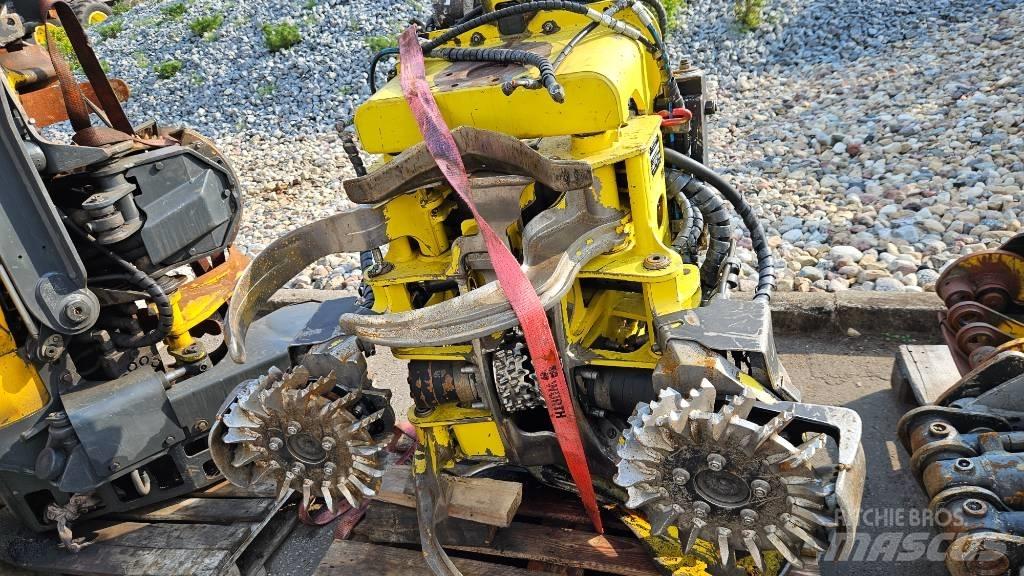 John Deere 1070 D Abatteuse
