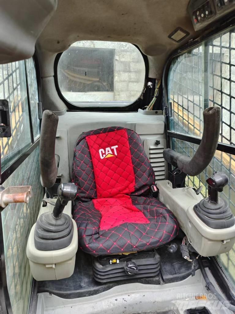 CAT 246C Chargeuse compacte