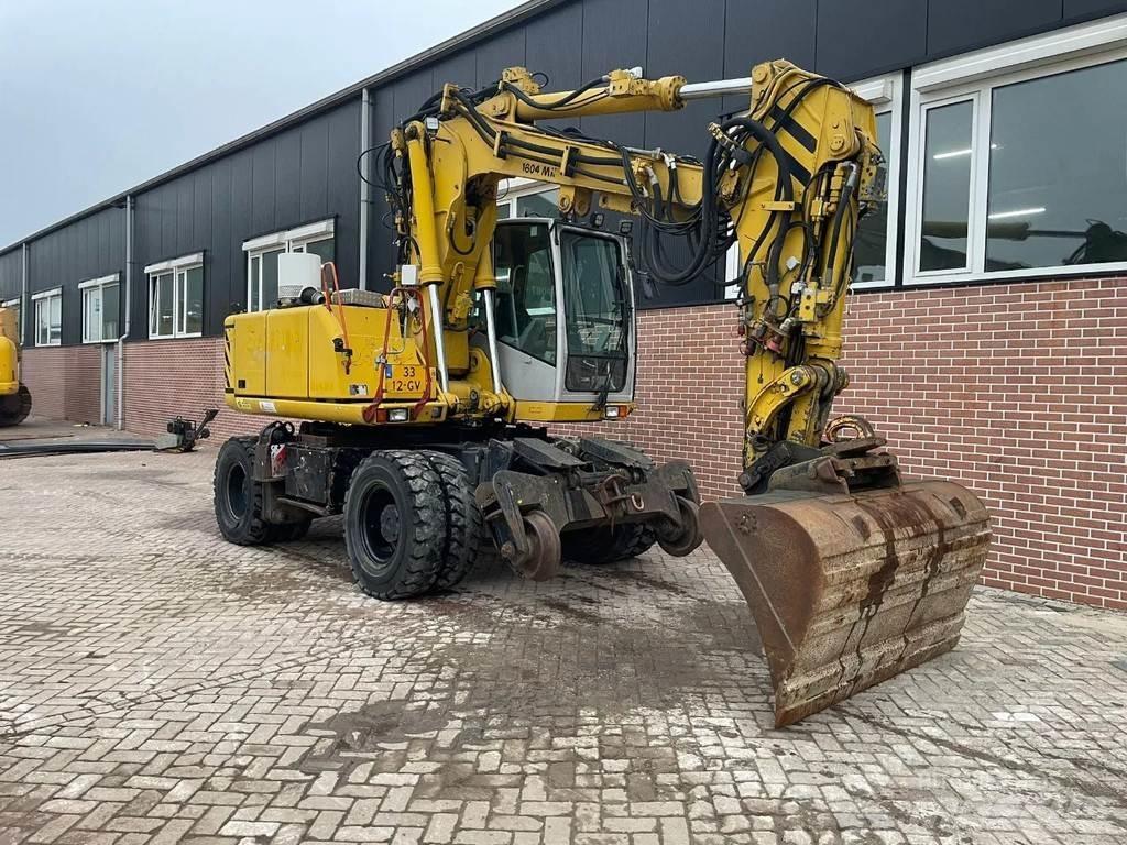 Atlas 1604K Pelle sur pneus