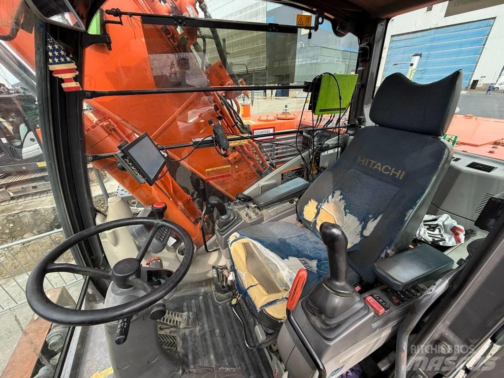 Hitachi ZX 140 W-3 Pelle sur pneus