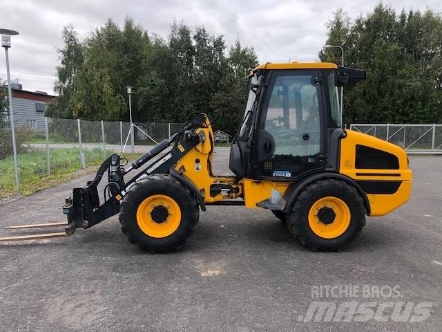 JCB 407 Chargeuse sur pneus
