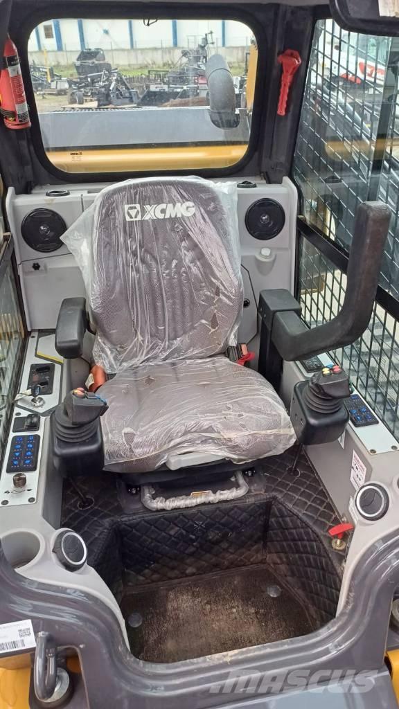 XCMG XC7-TV12 Chargeuse sur chenilles