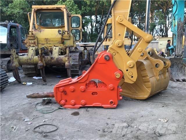 CAT 325 C Pelle sur chenilles