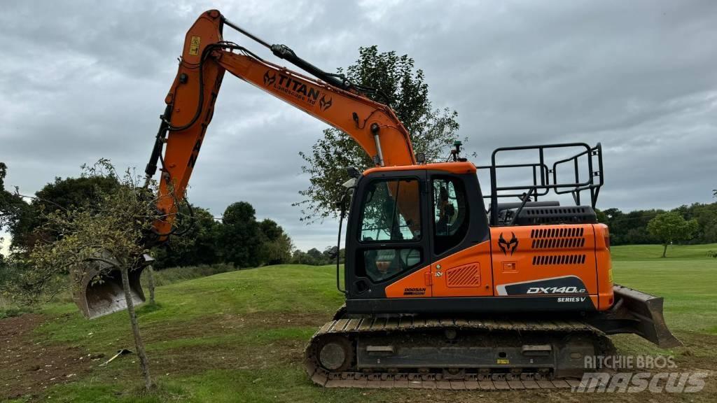 Doosan DX140LC-5 Pelle sur chenilles