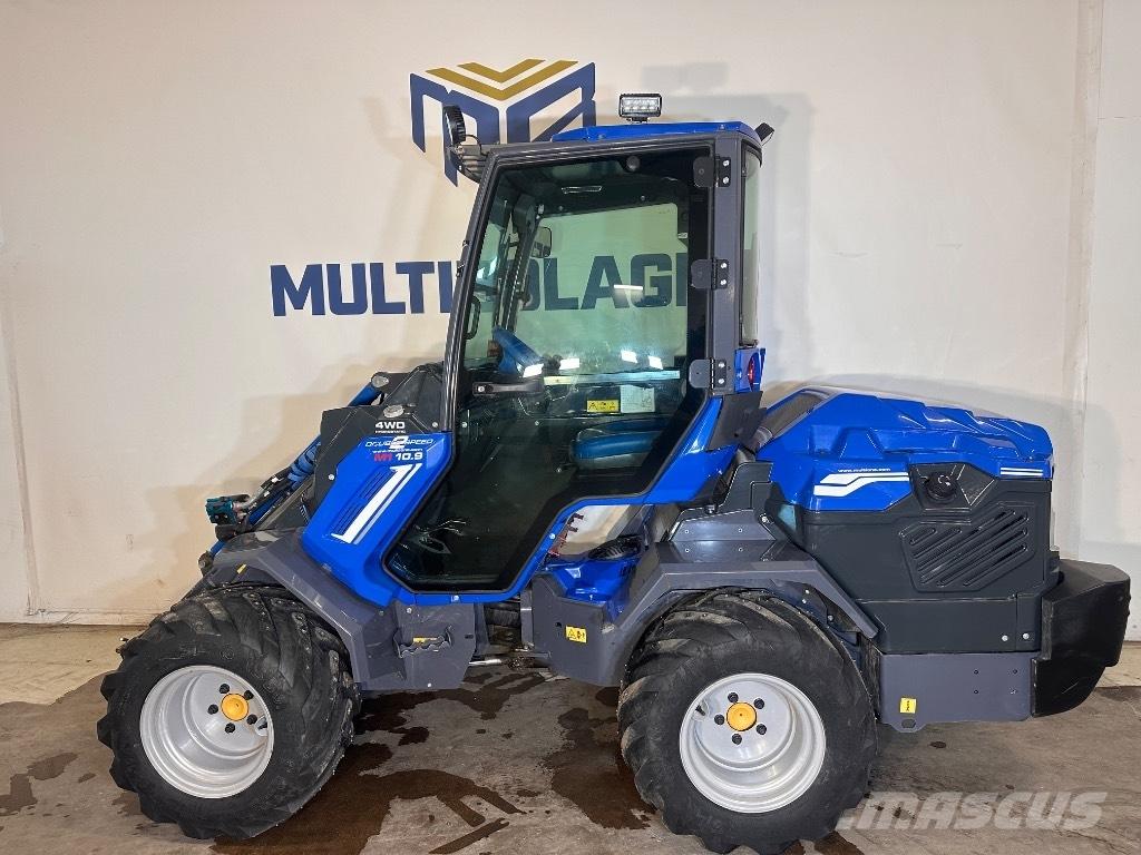 Multione 10.9 Chargeuse compacte