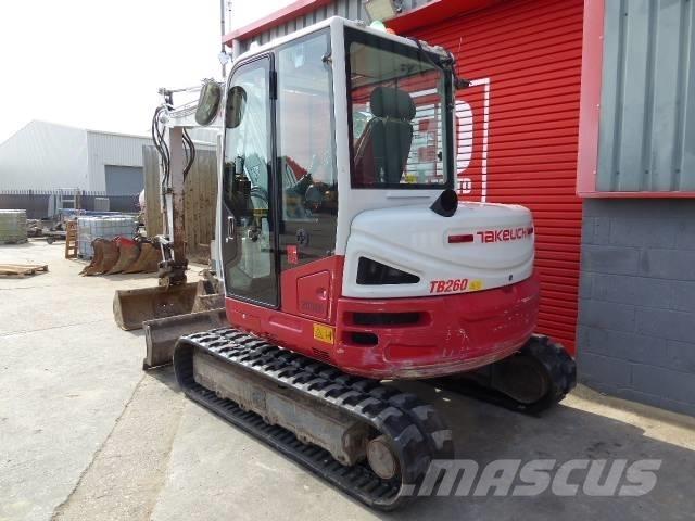 Takeuchi TB 260 Mini pelle < 7t