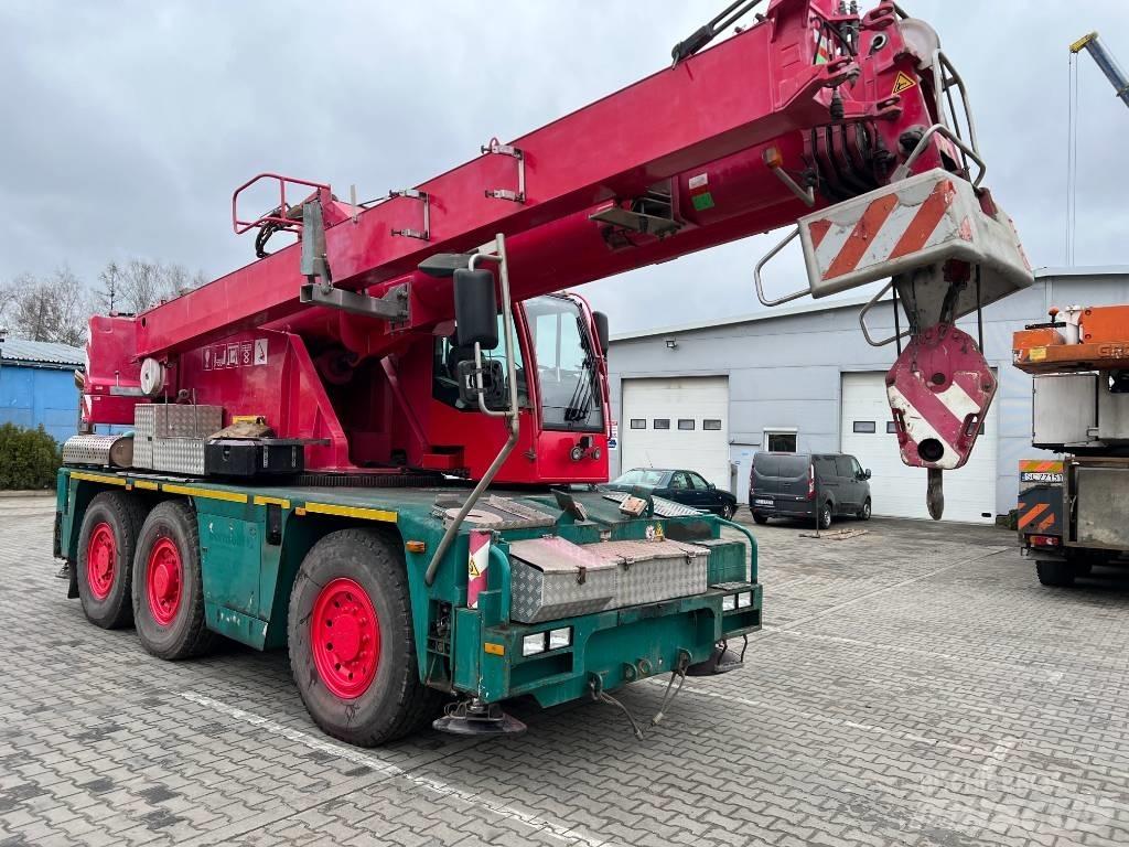 Demag AC 40-1 City Grues tout terrain