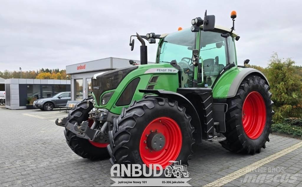 Fendt 716 Vario S4 Tracteur