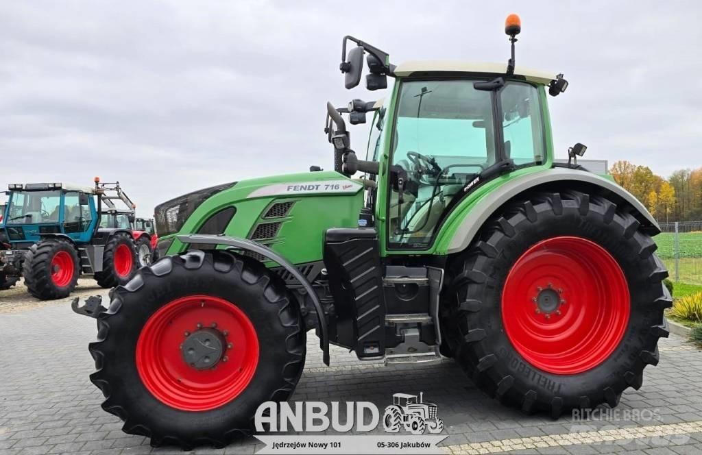 Fendt 716 Vario S4 Tracteur