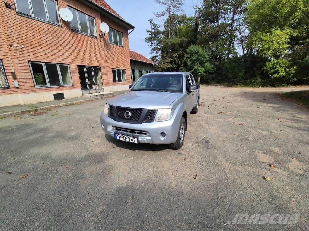 Nissan Navara Utilitaire benne