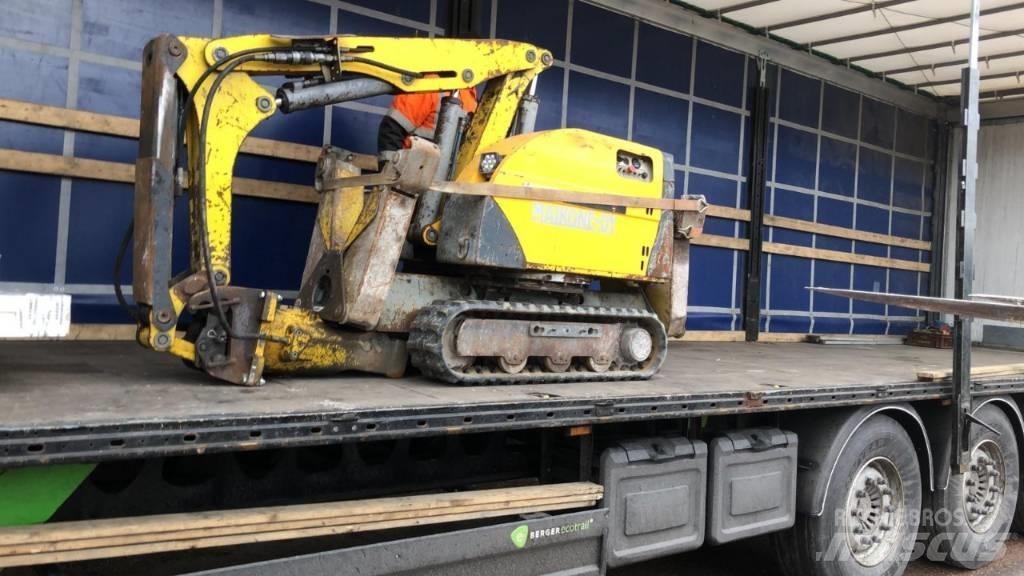 Brokk 180 Pelle de démolition