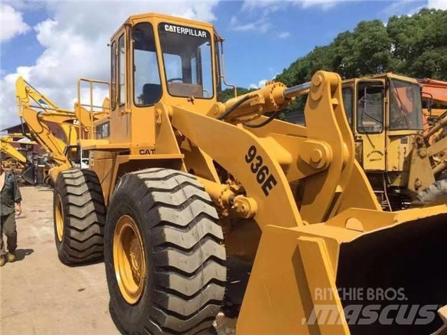 CAT 936 E Chargeuse sur pneus