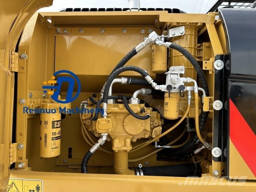 CAT 320D2L Pelle sur chenilles