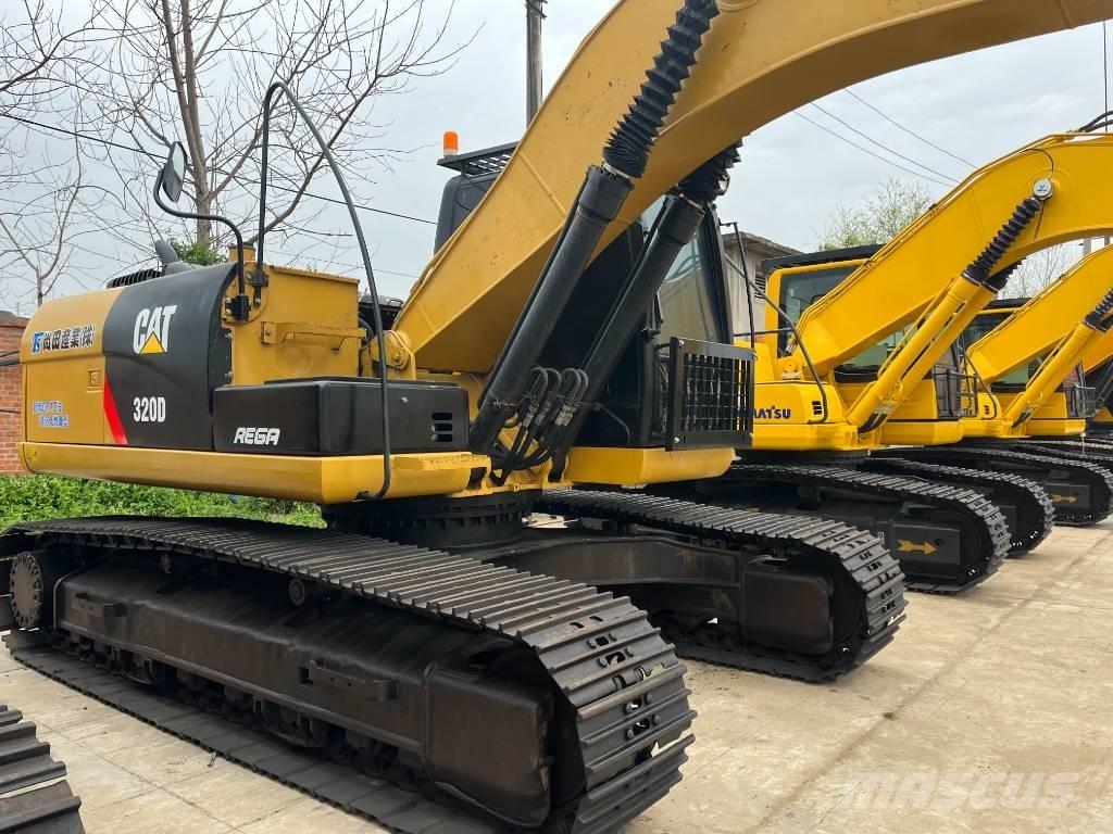 CAT 320 D Pelle sur chenilles